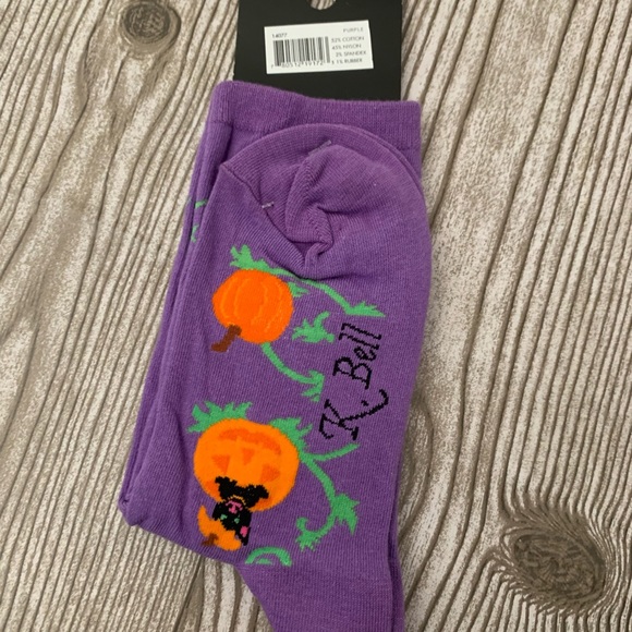 Women’s purple crew socks with cats and pumpkins. Size 4-10. - Picture 2 of 4